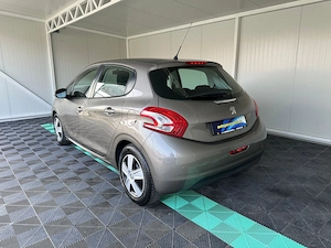 Peugeot 206 1.4 Benzina 95 CP An 2012 - imagine 11