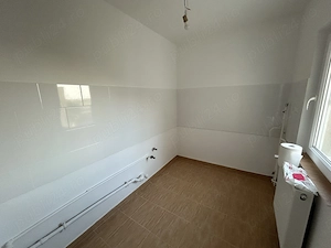 Vand apart.1 cam.situat in Micalaca,str.Vaslui,st. 50 mp,et.4 din 4,modern - imagine 5