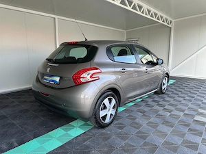 Peugeot 206 1.4 Benzina 95 CP An 2012 - imagine 3