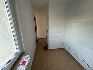 Vand apart.1 cam.situat in Micalaca,str.Vaslui,st. 50 mp,et.4 din 4,modern - imagine 7