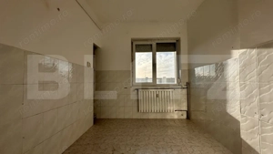 Apartament central, 3 camere, într-un bloc izolat termic - imagine 2