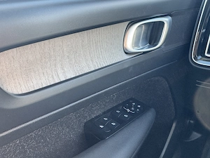 Volvo XC 40 T4 Recharge DKG Inscription - imagine 12