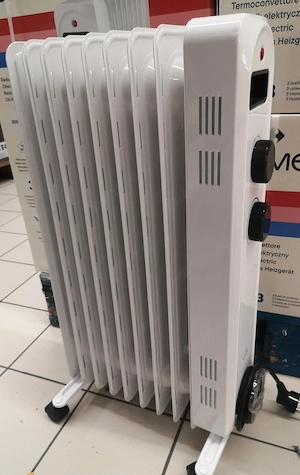 Calorifer ulei 11 elemenți, radiator electric 2500 W Vortex, 70 lei, tel. O75I 55 I I 49