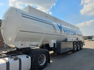 Semiremorca cisterna ADR PETROLIERE ,MAGYAR ,an fabr. 2022,5 comp. Unic propri.77 550 EUR negociabil