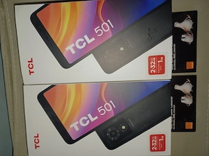 Vand 2 telefoane TCL501 sigilate + 2 cartele prepay de 5 euro 