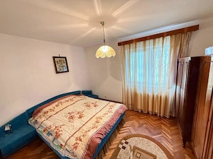 Apartament decomandat Sinaia, 2 camere, zona 1 Mai