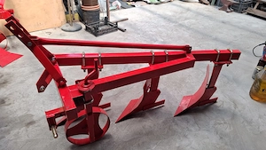 Plug cu 2 si 3 brazde