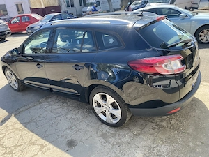 Vând Renault Megane 1,5 diesel,an 2012 - imagine 4