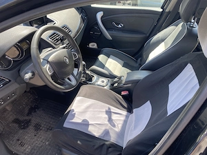 Vând Renault Megane 1,5 diesel,an 2012 - imagine 5