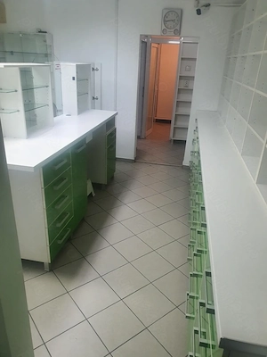 Închiriez spațiul comercial , zona Vest , 9 Mai, Ploiești.  - imagine 10