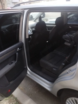 Vând Touran - imagine 7