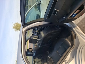 Mercedes-Benz E-Class - imagine 9