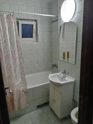 Inchiriez apartament 3 camere semidecomandat Manastur  - imagine 2