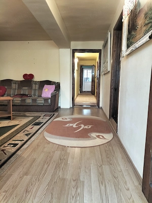 Casă la țară cu livadă, grădină și aer curat - Vultureşti, Argeș - imagine 4