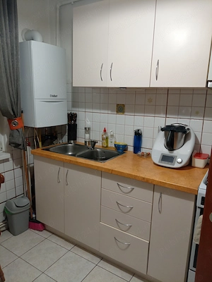 Inchiriez apartament 3 camere semidecomandat Manastur  - imagine 8