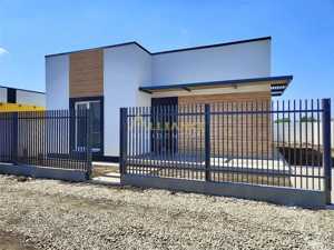 Casa  - 4 camere - 108 mp utili - Miorita