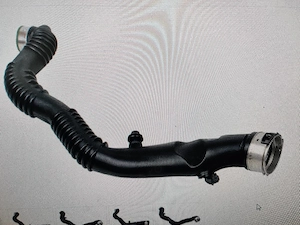 BMW X3 E83 furtun intercooler stânga nou  - imagine 3