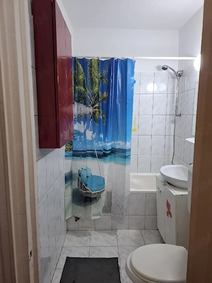 Vand garsoniera mobilata si utilata - imagine 6