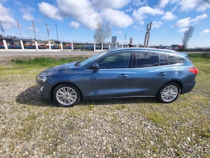 ford focus mk4 titanium - imagine 2