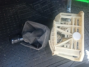 Vând maneta schimbător de viteze Opel Astra g 