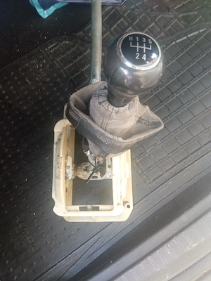 Vând maneta schimbător de viteze Opel Astra g  - imagine 2