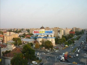 VANZARE APARTAMENT 3 CAMERE 13 SEPTEMBRIE STRADAL