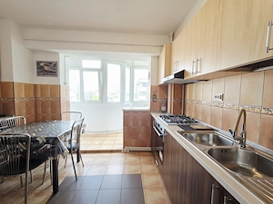 Apartament 3 camere mobilat si utilat complet Piata Centrala