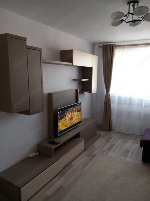 Apartament 3 camere de inchiriat, bloc reabilitat, Valea Ialomitei - imagine 2