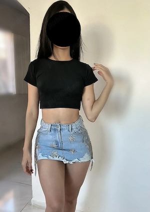 Tânăra brunetă , micuță , slim și open minded !!! - imagine 5