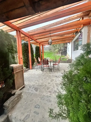 Pensiune, 2 corpuri, ciubar, restaurant si microferma, 600 mp, zona Babarunca  - imagine 5