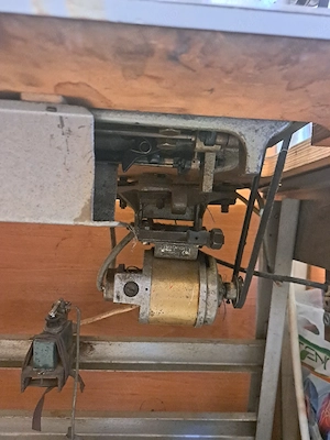 Triplok și mașină de cusut electrica  - imagine 2