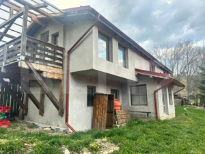 Pensiune, 2 corpuri, ciubar, restaurant si microferma, 600 mp, zona Babarunca  - imagine 13