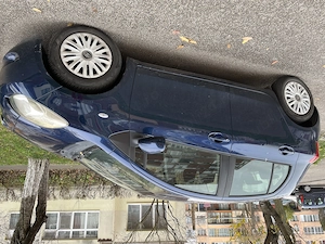 Vând Toyota Yaris  - imagine 2