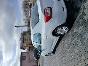 Inchiriez dacia logan  - imagine 2