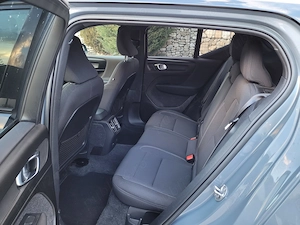 Volvo XC 40 Recharge 78 kWh Twin Motor Plus - imagine 7