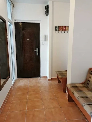 garsoniera trapezului-metrou 2 minute 1 decembrie - imagine 5