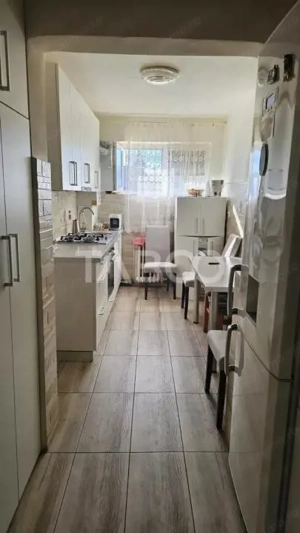 Apartament cu 2 camere decomandate de vanzare in cartierul Manastur - imagine 3