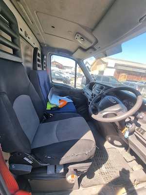 Iveco Daily frigorific congelator an 2013 volan pe dreapta - imagine 3