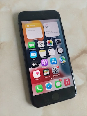 [7] Vând Apple iPhone 7 Black NEspart Neverlocked [poze reale]