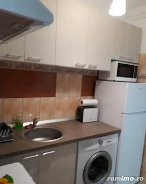 Garsoniera zona centrala, Take Ionescu 