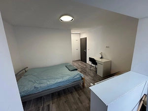 Apartament cu 4 camere garaj, Complexul Studentesc - imagine 4