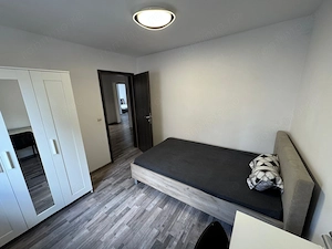 Apartament cu 4 camere garaj, Complexul Studentesc - imagine 7
