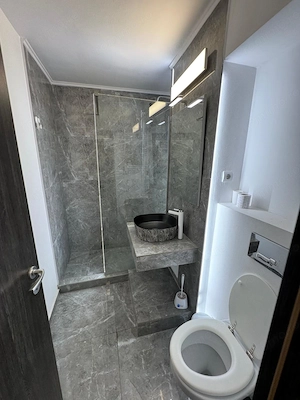 Apartament cu 4 camere garaj, Complexul Studentesc - imagine 12