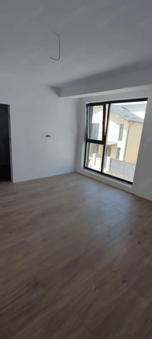 Casa..Vila cu 5 camere de vanzare.......Nord Bragadiru..... - imagine 17