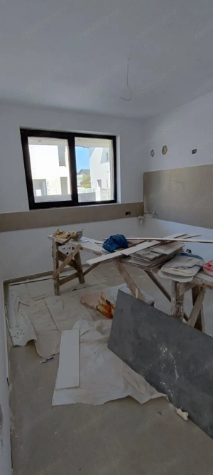 Casa..Vila cu 5 camere de vanzare.......Nord Bragadiru..... - imagine 19