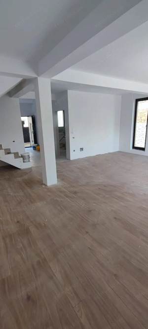 Casa..Vila cu 5 camere de vanzare.......Nord Bragadiru..... - imagine 10