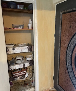 Apartament 3 camere etaj 1 locație excelentă  - imagine 3