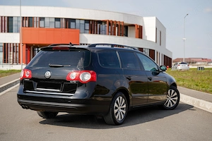 Volkswagen Passat 2.0 TDI 140 CP - imagine 4