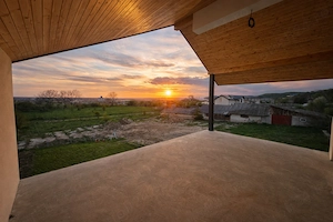 Casă nouă cu vedere panoramică   Mănăstirea Dealu - imagine 2