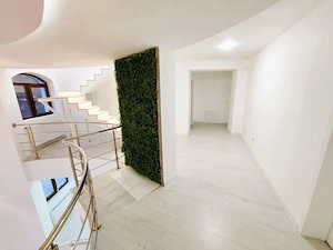 Vila deosebita cu arhitectura unica   Prelungirea Ghencea - imagine 6